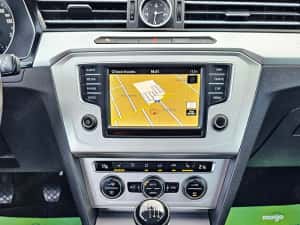 Vand Vw Passat B8 2015 Diesel 1600 cmc Neavariata — miniatura 7