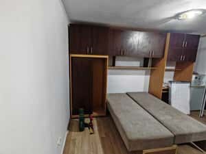 inchiriez garsoniera