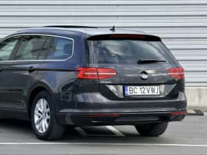 Volkswagen Passat B8 2018 diesel manual Panoramic Matrix Led — miniatura 5