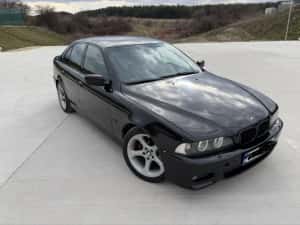 Schimb cu autoplatforma BMW e39 530d / m pachet de fab / fara rugina