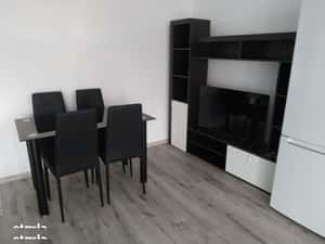 Inchiriez apartament — miniatura 3