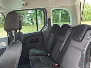 Renault Kangoo•5 Locuri•Istoric service in Reprezentanța Renault•1.5dci•90cp•2015•Clima•Navigatie — miniatura 9