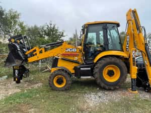 Inchiriez buldoexcavator ,picon,cupa multifuncțională, lame paleti etc — miniatura 6