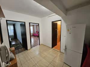 2 Camere, 1 bucatarie, Finisat, Mobilat cu CF, terasa inchisa de 10 mp — miniatura 2