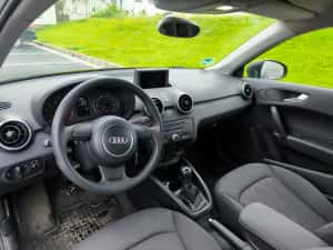 Audi A1,2011,benzina,1.2,Euro 5, recent adus,stare f buna — miniatura 3
