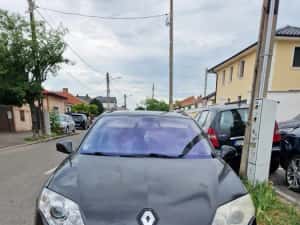 Renault Laguna 2.0 150 CP — miniatura 9