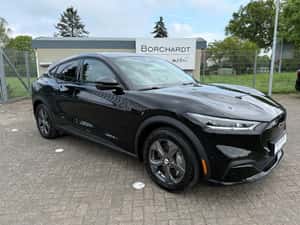 Ford Mustang Mach-E SUV 2022, Electric, 92.398 km — miniatura 1