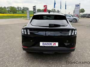 Ford Mustang Mach-E SUV 2022, Electric, 92.398 km — miniatura 3