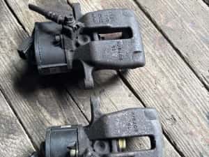Etrier electric spate stanga dreapta vw Passat B6 CC B7 complet Euro 5 — miniatura 3