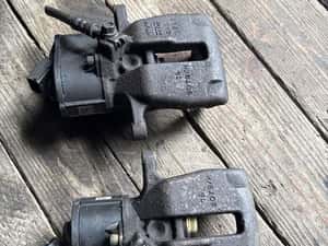 Etrier electric spate stanga dreapta vw Passat B6 CC B7 complet Euro 5 — miniatura 5