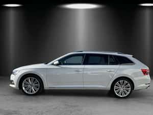 Skoda Superb 2022 - Rulaj 35.000 km — miniatura 2
