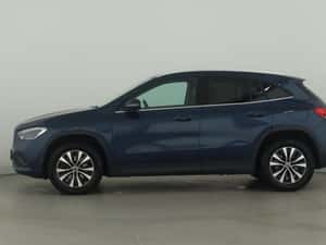 Mercedes-Benz GLA 250 Hibrid 22.267 km 2022 — miniatura 7