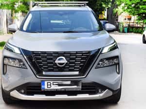NISSAN X-TRAIL e-4ORCE TEKNA PLUS 2023 — miniatura 2