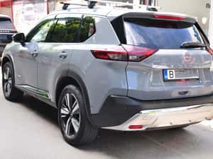 NISSAN X-TRAIL e-4ORCE TEKNA PLUS 2023 — miniatura 6