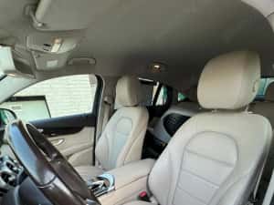 Vand Mercedes-benz Clasa glc Glc 250 2017 Diesel 2137 cmc Neavariata — miniatura 4