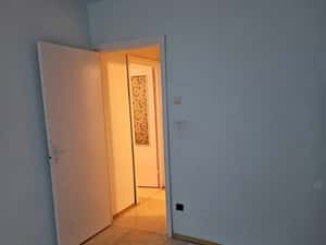 2 Camere, et 1/4, Platou Izvor — miniatura 4