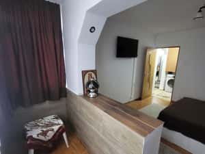 Apartament 3 camere, balcon, utilat - 380 EUR — miniatura 4