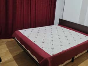 De inchiriat garsoniera in zona Medicinei