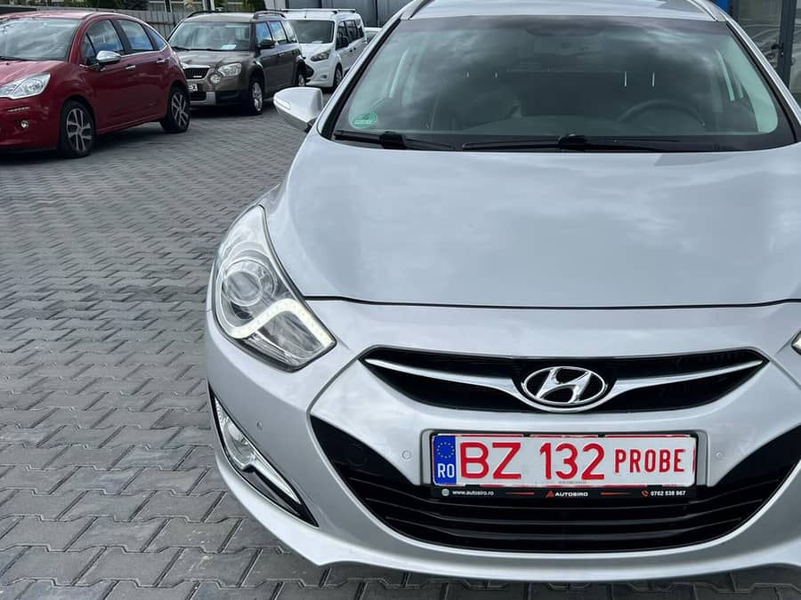 Hyundai i40 1.7 CRDi Premium — fotografie 1 din 7