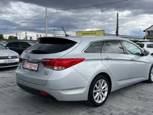 Hyundai i40 1.7 CRDi Premium — miniatura 6