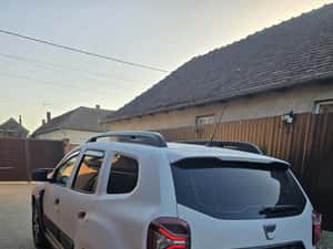 Dacia Duster SUV, 2022, 246.000 km, 8.700 EUR — miniatura 3