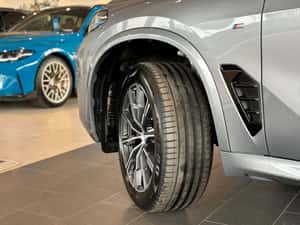 BMW X5 2025 - SUV Second-hand — miniatura 3