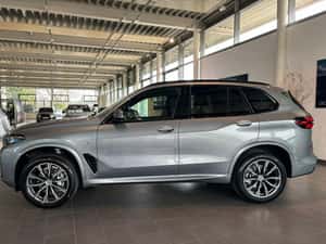 BMW X5 2025 - SUV Second-hand — miniatura 5