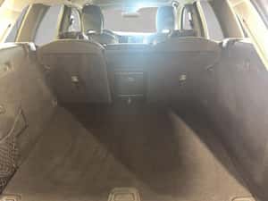 Volvo XC60 SUV 2022 - 83.017 km - Diesel - Automată - 197 cp — miniatura 5