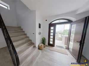 FILM 3D! Resedinta de exceptie, in pretiosul areal Bunloc, Brasov — miniatura 3