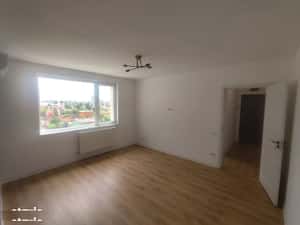 Metrou 1 Mai – 3 camere, renovat lux, finisaje premium — miniatura 2