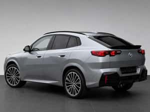 BMW X2 - SUV second-hand cu dotări multiple — miniatura 6