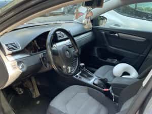 Vand Volkswagen passat 2011 — miniatura 4