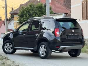 Dacia duster 4x4 2012 1.6 16v kilometri reali!stare impecabila. — miniatura 3