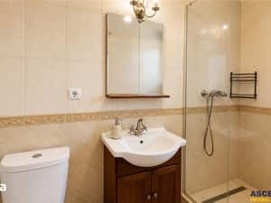 Garsoniera luminoasa, regim vila, terasa, aer conditionat, parcare, Tr — miniatura 5
