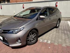Vand Toyota Auris Hibrid Proprietar — miniatura 9