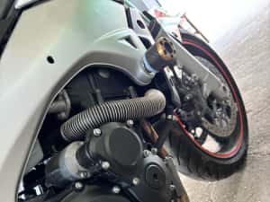 Suzuki GSR 600 2007 4t 4 pistoane — miniatura 8