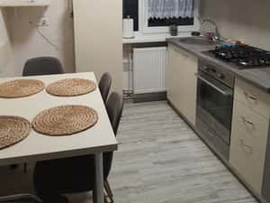 Apartament 2 camere central — miniatura 1