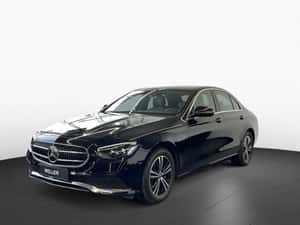 Mercedes-Benz E 300 Berlină, 32.000 km, 2023
