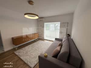 Apartament 2 camere | Etaj 2 | Piața Mică | Rădăuți — miniatura 3