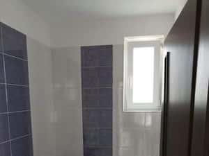 Inchiriez apartament — miniatura 3