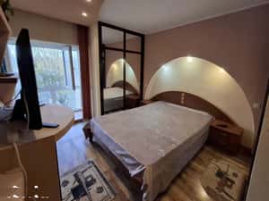 3 decomandate, ULTRACENTRAL, 132 mp, etaj 2 — miniatura 1