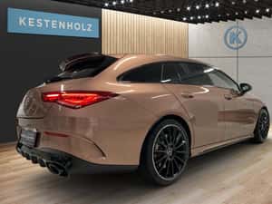 Mercedes-Benz CLA 35 AMG Shooting Brake — miniatura 3