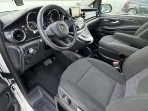 Mercedes V-klass 220d Facelift 2021 — miniatura 6