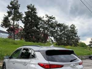 Hyundai Kona 1.6Benzina+Electric / 2023/Navi/Camera/Garanție/ FULL LED — miniatura 3