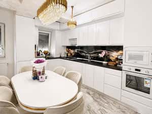 Apartament cu 3 camere, mobilat, utilat, parcare — miniatura 4