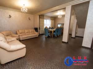 ID 6746 EXCLUSIVITATE - Vilă P+1+pod - Strada Miron Costin — miniatura 4