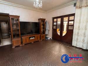 ID 6746 EXCLUSIVITATE - Vilă P+1+pod - Strada Miron Costin — miniatura 7