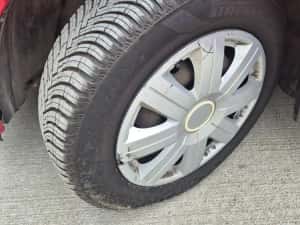 Dacia Sandero 1.5 diesel -A.C.-1500 euro !! — miniatura 5