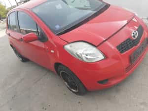 Planetara stanga Toyota Yaris an 2006-2011 — miniatura 6