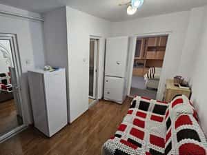 Inchiriez apartament ultracentral — miniatura 2